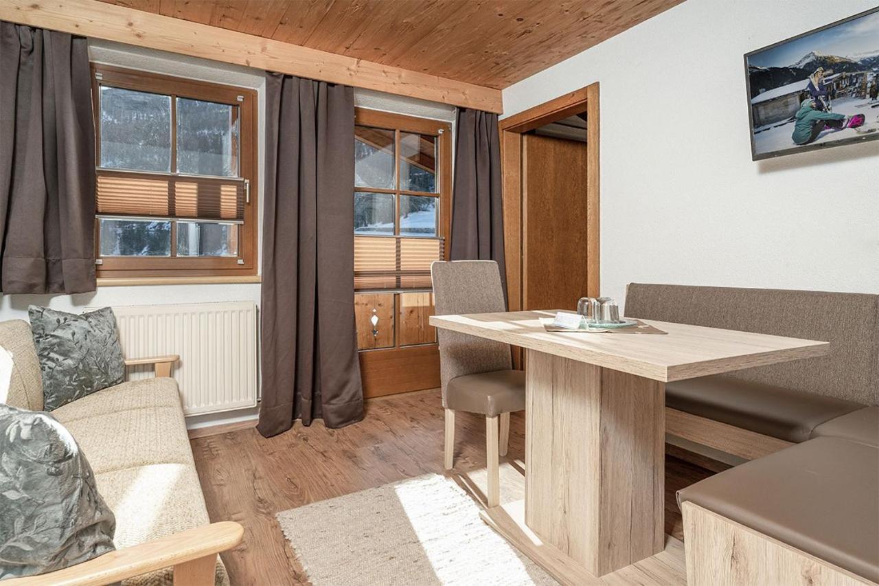 Pension Berggeist Sölden Esterno foto